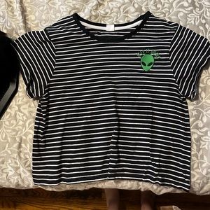 Keep it weird crop size L